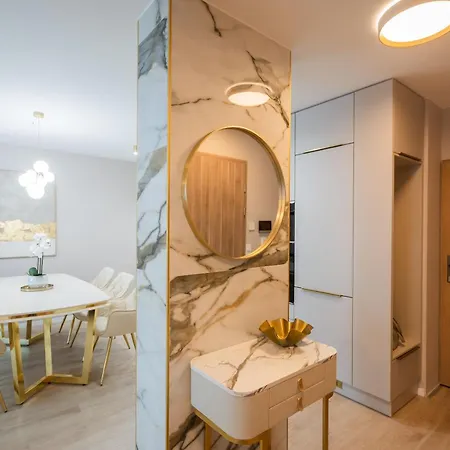 Myflat Marble Wave Luxury Шиофок